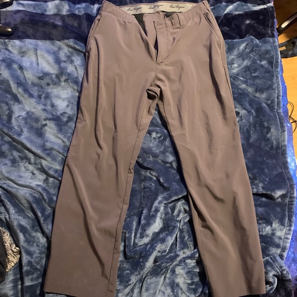 Ben Hogan Performance Men's Solid Flat Front ACTIVE Flex Pant - Picture 1 of 2
